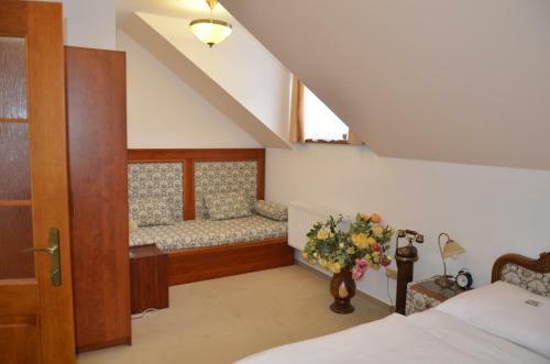 Hostal Pension Konopiste