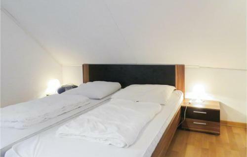 Two-bedroom Holiday Home In Holtgast/utgast