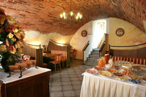 Hostal Penzion Restaurant Centrum