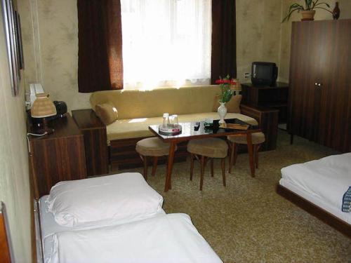 Hostal Pension Begonie