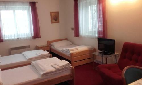 Hostal Pension Miltom