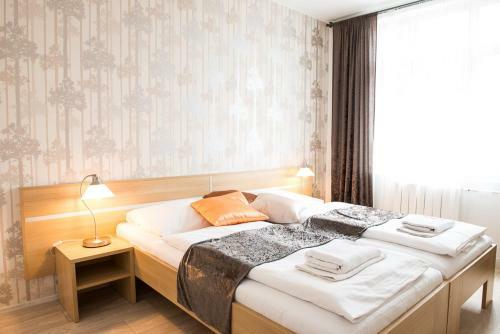 Hotel Imos