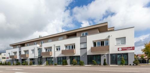 Boardinghouse Hirsch - Apartments In Kork