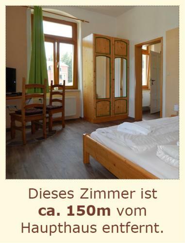 Hostal Pension Bom�tscher
