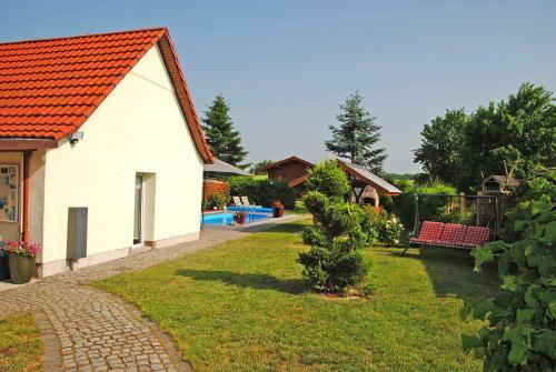 Ferienhaeuser Mit Pool Kummerow Sc