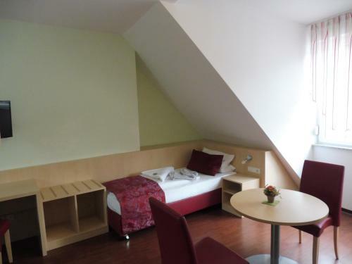 Hotel Gasthof Zum Engel - G�stehaus