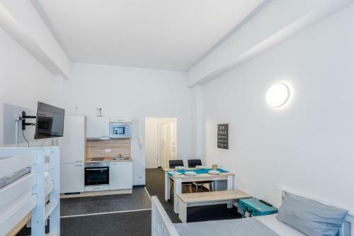 La Serviced Apartments