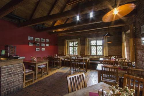 Hostal Penzion Ve Stoleti
