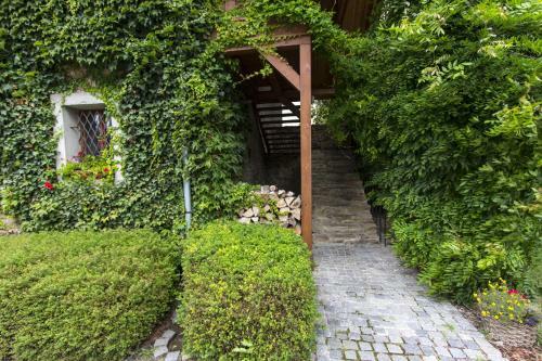 Hostal Penzion Ve Stoleti