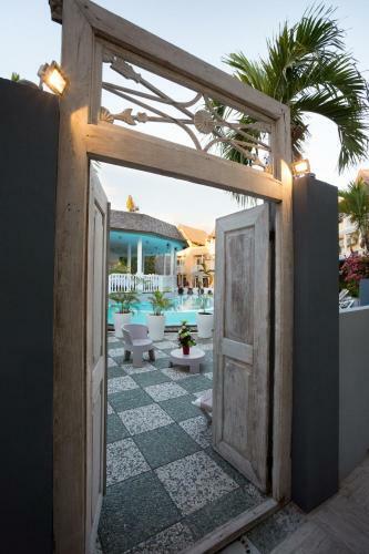 Ermitage Boutik Hotel/ Blue Beach