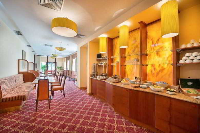 Hotel Maxmilian Lifestyle Resort