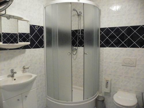 Hostal Hostinec A Penzion U Sv. Mikul�?e