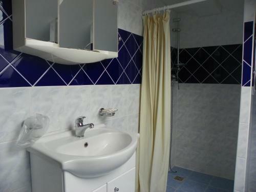 Hostal Hostinec A Penzion U Sv. Mikul�?e