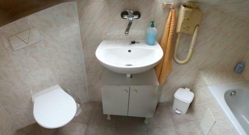 Hostal Penzion Kapitan