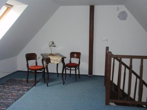 Hostal Penzion Na 15. Poledn�ku