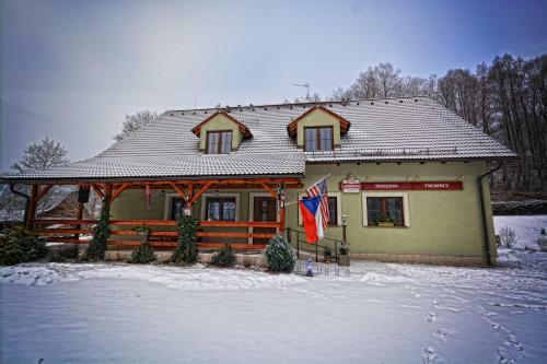 Hostal Penzion Trombly