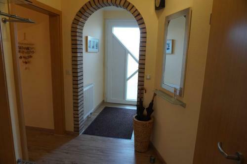 Apartamento Ferienwohnung Schwalbe, 15111