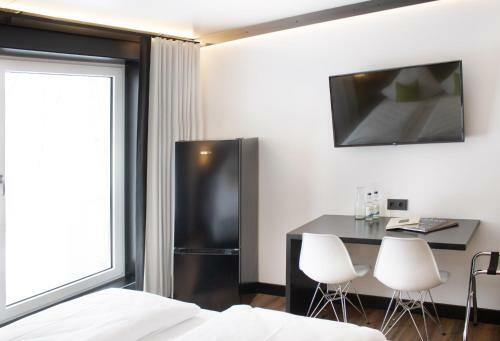 Le Hotel