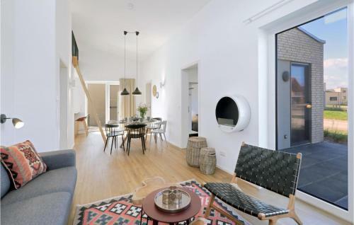 Stunning Home In Lembruch/d�mmer See W/ Sauna And 2 Bedrooms
