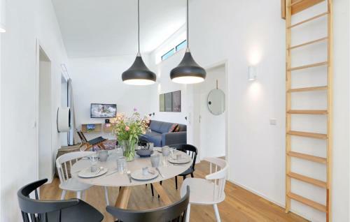 Stunning Home In Lembruch/d�mmer See W/ Sauna And 2 Bedrooms