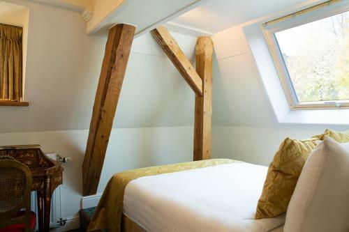 Hotel Schloss Lieser, Autograph Collection