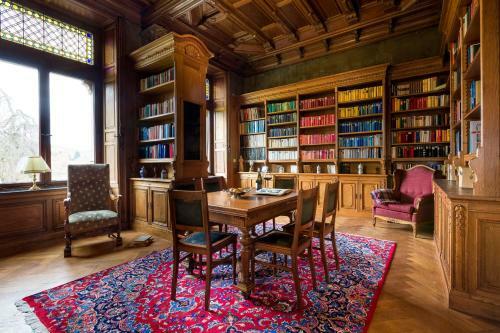 Hotel Schloss Lieser, Autograph Collection