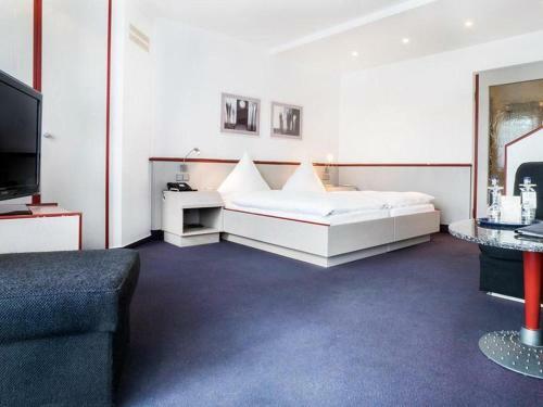 Hennedamm Hotel