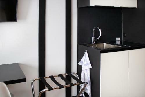 Men Hotel