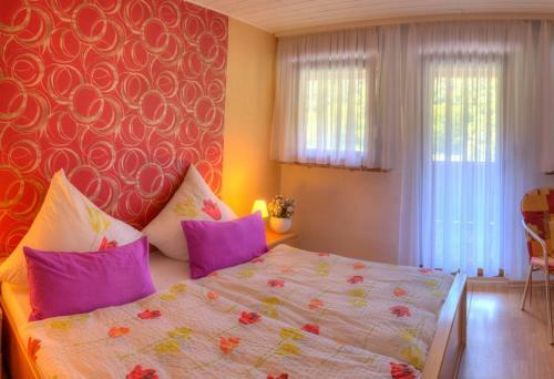 Bed & Breakfast Weingut Und Pension Markus Kochems