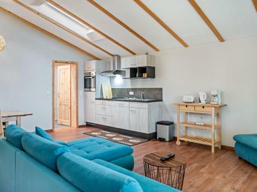 Modern, Cosy Holiday Home With Terrace