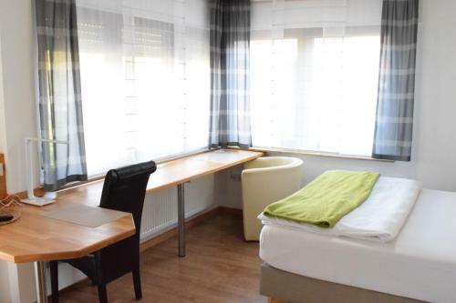 Apartamento Low-budget Komfort-studios Mit K�che