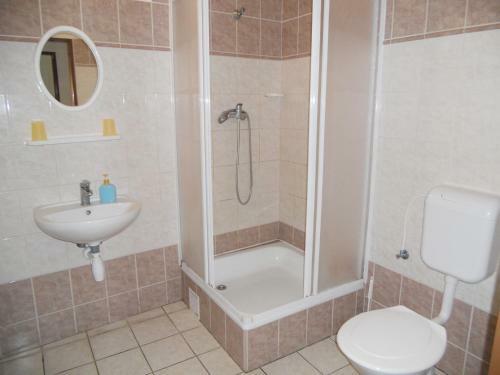 Hostal Penzion Font�na