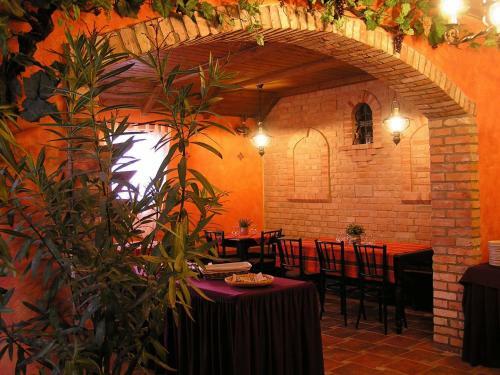 Hostal Penzion Zatisi