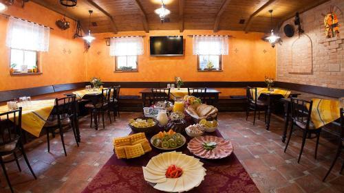 Hostal Penzion Zatisi