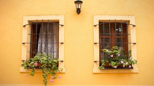 Hostal Penzion Zatisi