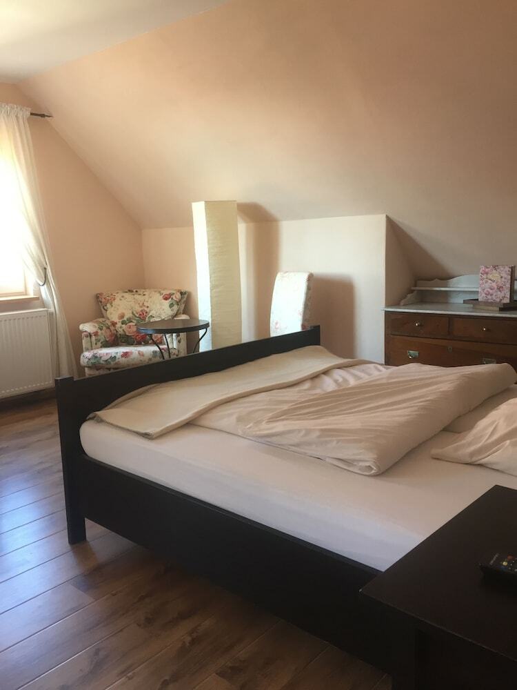 Hostal G�stehaus Hochmann Stadecken