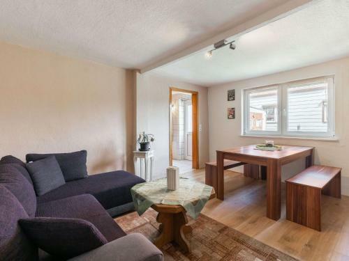 Comfy Apartment In Niepars With Garden
