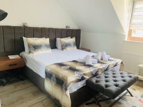 Kispet Deluxe Hotel