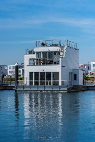 Wasserhaus Blau Im Meer