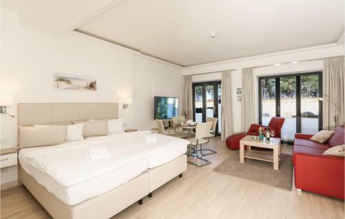 Apartamentos Prora Solitaire Baltic Pool Area