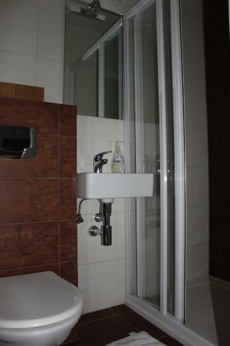 Hostal Pension Pod Lipou