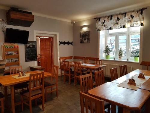 Hostal Pension Pod Lipou