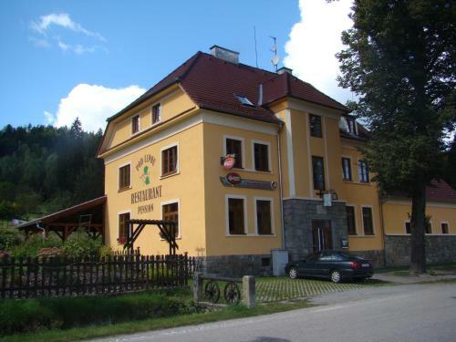 Hostal Pension Pod Lipou
