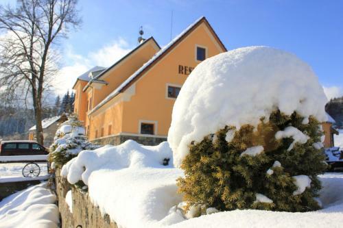 Hostal Pension Pod Lipou