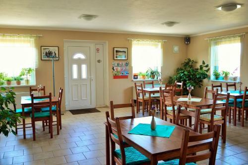 Hostal Penzion Kamejk