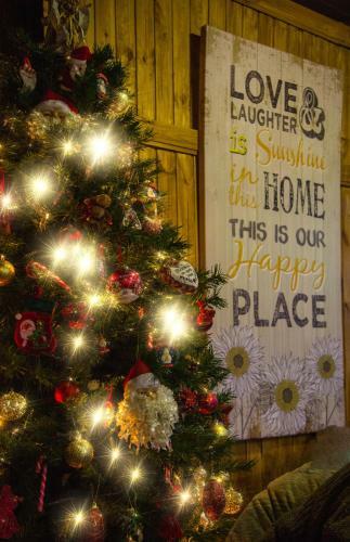 Lodge The Hideaway