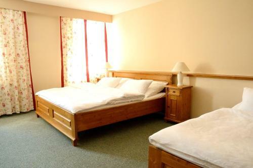 Hotel Leopold Ra?�n