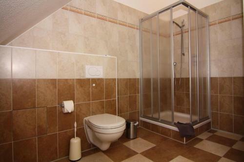 Semi-detached House K�hlungsborn - Dos05100g-lya