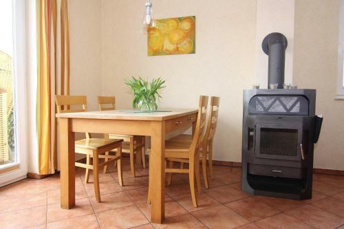 Semi-detached House K�hlungsborn - Dos05100g-lya