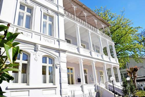 Wilhelms Hostel Im Ostseebad Sellin